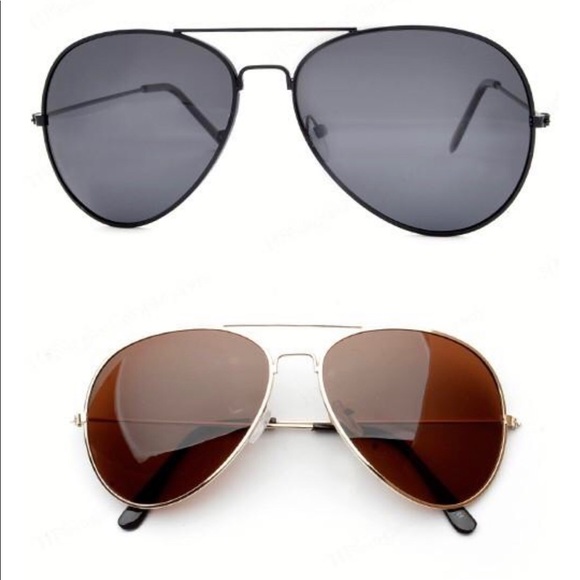 Other - Unisex aviator sunglasses 🕶
